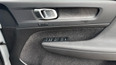 Volvo EC40 175kW Plus 69kWh 5dr Auto Electric Estate